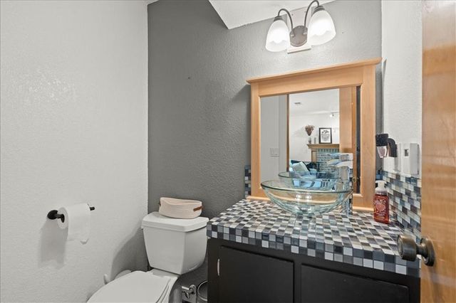 21430 W 181st Terrace, Olathe, KS 66062
