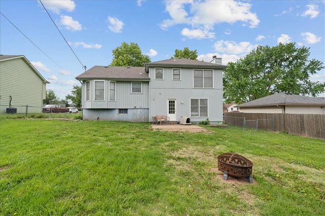 21430 W 181st Terrace, Olathe, KS 66062