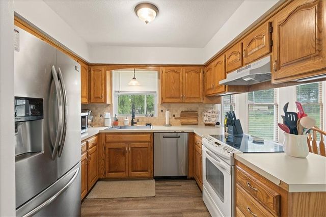 21430 W 181st Terrace, Olathe, KS 66062