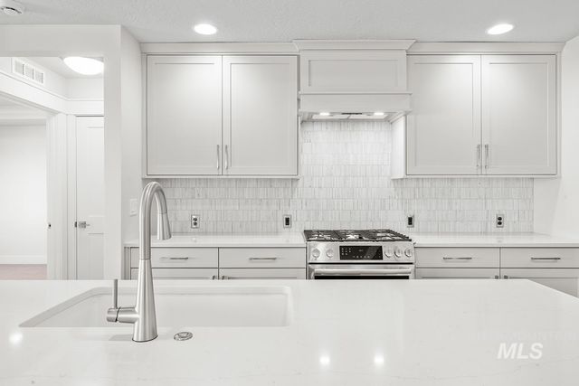 6983 S Skybreak Lane, Meridian, ID 83642