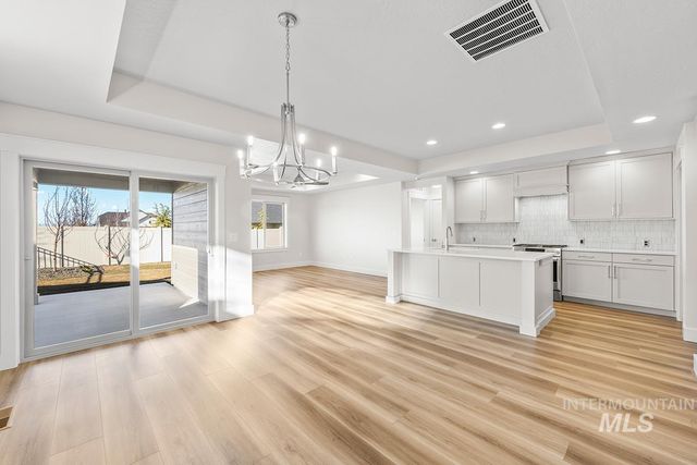 6983 S Skybreak Lane, Meridian, ID 83642