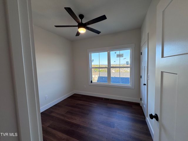 585 Ten Mile View, Jonesborough, TN 37659