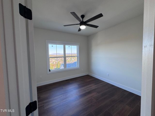 585 Ten Mile View, Jonesborough, TN 37659