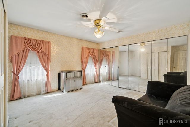 110 Edgewood Avenue, Green Brook, NJ 08812