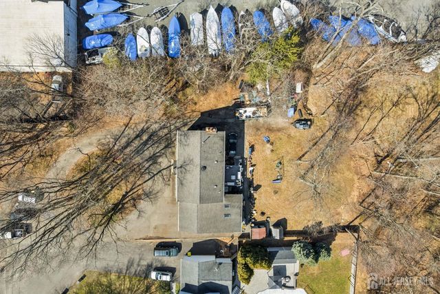 110 Edgewood Avenue, Green Brook, NJ 08812