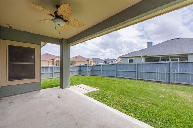 7321 Westerly Ct, Corpus Christi, TX 78414