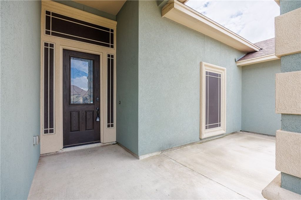 7321 Westerly Ct, Corpus Christi, TX 78414 — photo 3