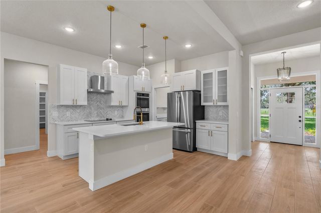1891 NW 79 LOOP, Ocala, FL 34475