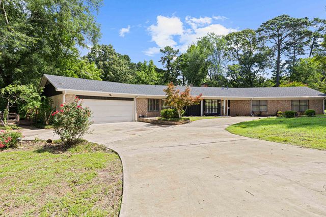 1821 Azalea, Gilmer, TX 75644