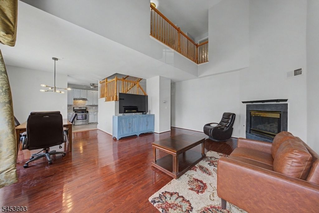 7 Caroline Foster Ct, Morris Twp., NJ 07960 — photo 3