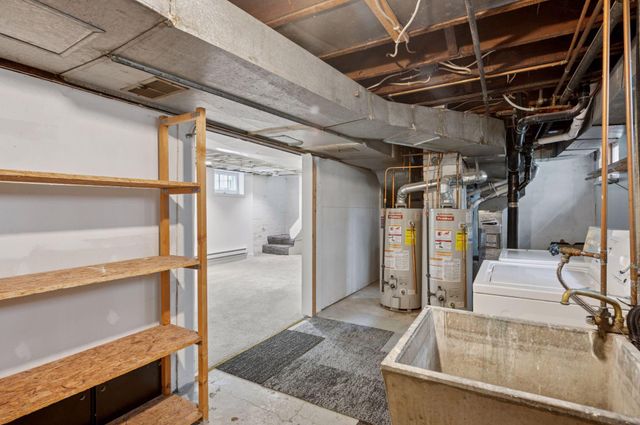 1436 Almond Avenue, Saint Paul, MN 55108