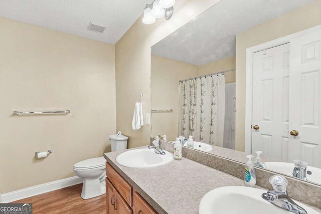 865 Laurel Hill Circle, Richmond Hill, GA 31324