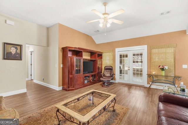 865 Laurel Hill Circle, Richmond Hill, GA 31324