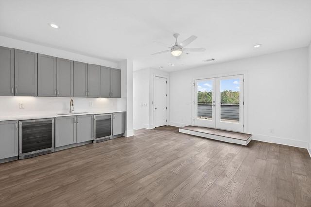 426 Cedar Dust Drive, Decatur, GA 30030
