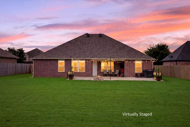 112 Sussex Avenue, Lowell, AR 72745