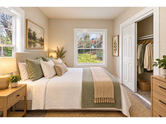 802 Nw 5TH Cir, Camas, WA 98607