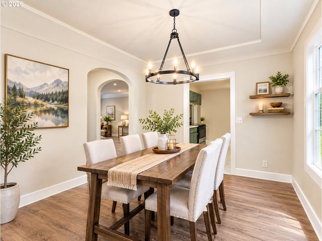 802 Nw 5TH Cir, Camas, WA 98607