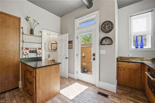 1012 Colley AVE, Norfolk, VA 23507