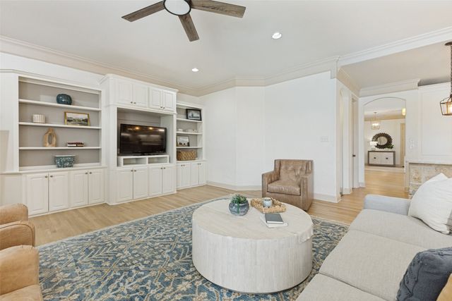 164 Stoneleigh Drive, Heath, TX 75032