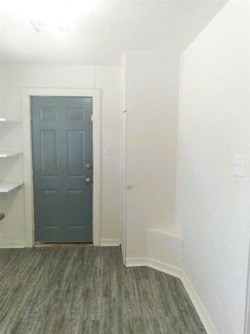 923 SW 29th St, Lawton, OK 73505