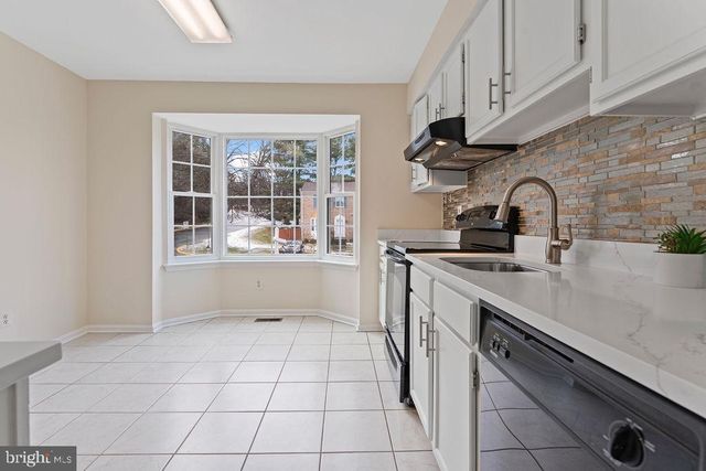 1211 KNOLL MIST LN, Gaithersburg, MD 20879