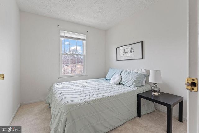 1211 KNOLL MIST LN, Gaithersburg, MD 20879