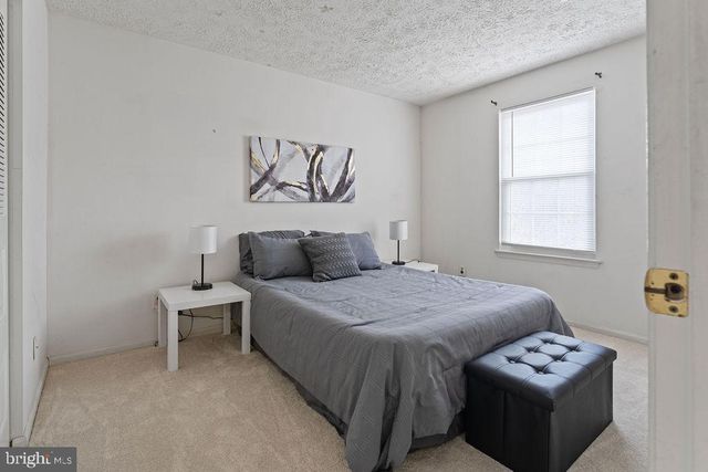 1211 KNOLL MIST LN, Gaithersburg, MD 20879