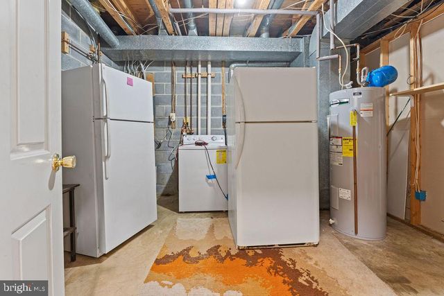 1211 KNOLL MIST LN, Gaithersburg, MD 20879