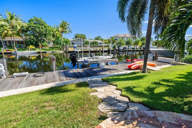 4000 NE 24th Avenue, Lighthouse Point, FL 33064