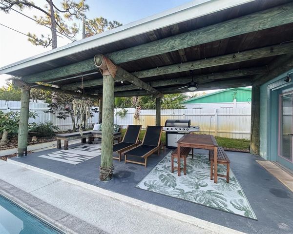 1301 SE Sandpiper Lane, Stuart, FL 34996