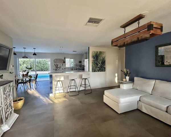 1301 SE Sandpiper Lane, Stuart, FL 34996