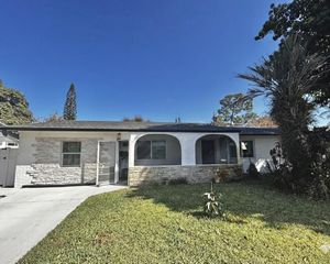 1301 SE Sandpiper Lane, Stuart, FL 34996