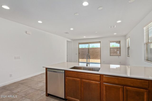 8910 W PALO VERDE Drive, Glendale, AZ 85305