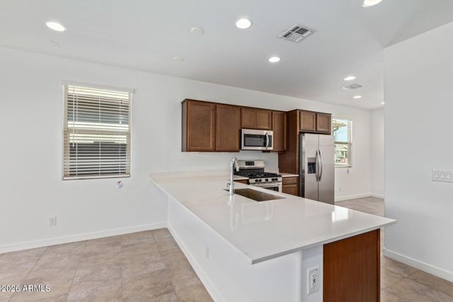 8910 W PALO VERDE Drive, Glendale, AZ 85305