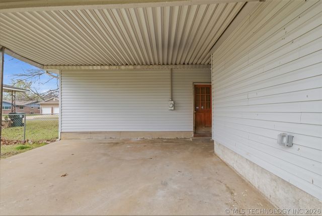 2549 Monta Place, Muskogee, OK 74403