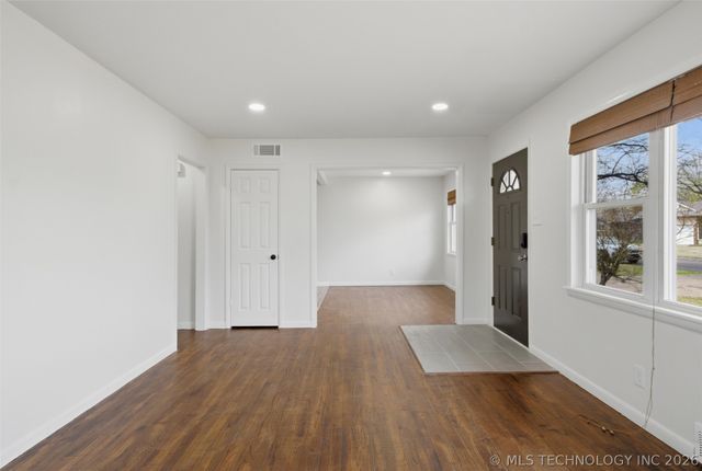 2549 Monta Place, Muskogee, OK 74403