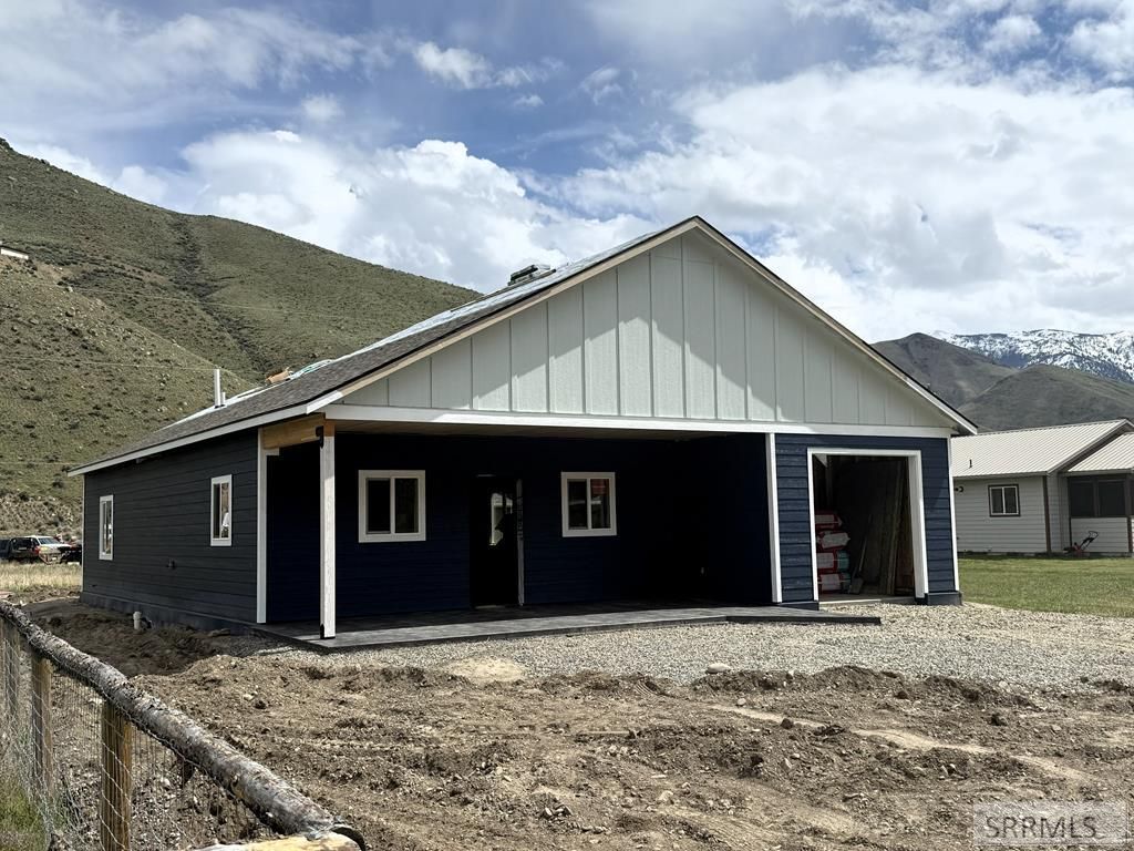 Image 1 of property listing at 123 N Agate Drive, Salmon, ID 83467