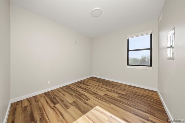 16530 E Warren Avenue 209, Detroit, MI 48224