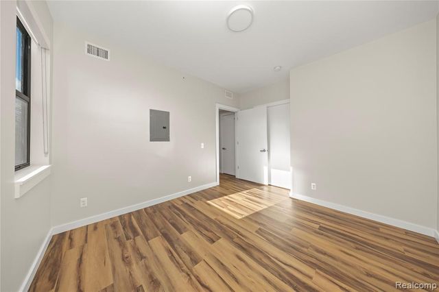 16530 E Warren Avenue 209, Detroit, MI 48224