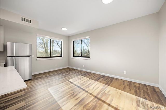 16530 E Warren Avenue 209, Detroit, MI 48224