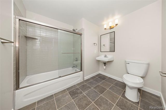 16530 E Warren Avenue 209, Detroit, MI 48224