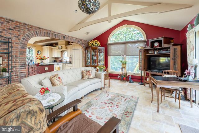 406 JEFFERSON RD, Mullica Hill, NJ 08062