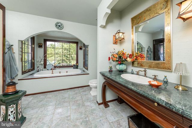406 JEFFERSON RD, Mullica Hill, NJ 08062