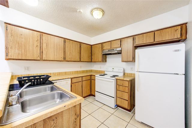 6376 Peacock Hills Drive, Houston, TX 77035