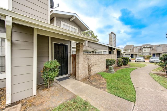 6376 Peacock Hills Drive, Houston, TX 77035