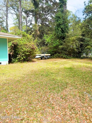 2403 Pine Court, Beaufort, SC 29902