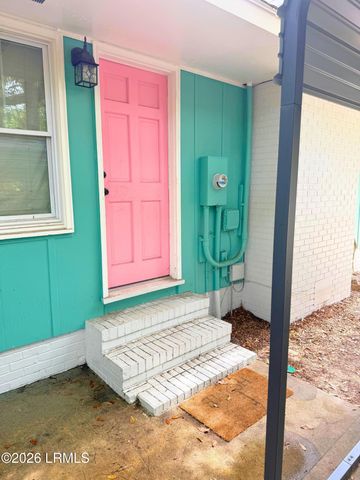 2403 Pine Court, Beaufort, SC 29902