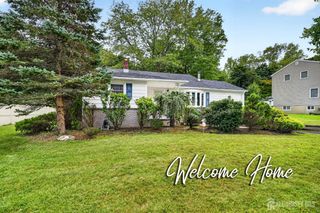 38 Sherwood Avenue, East Brunswick, NJ 08816