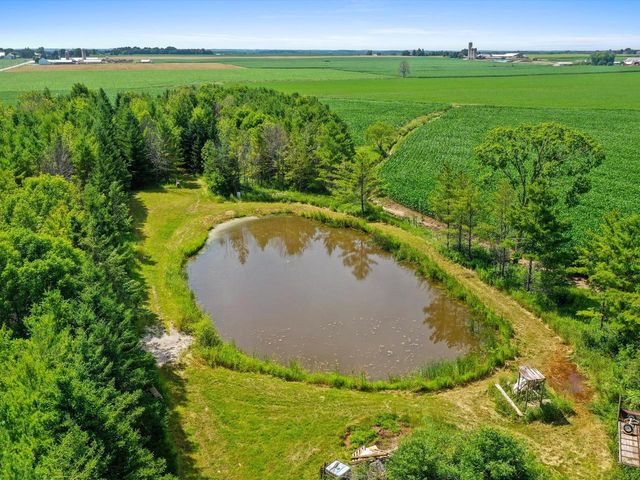 3106 E County Highway V, Mishicot, WI 54228