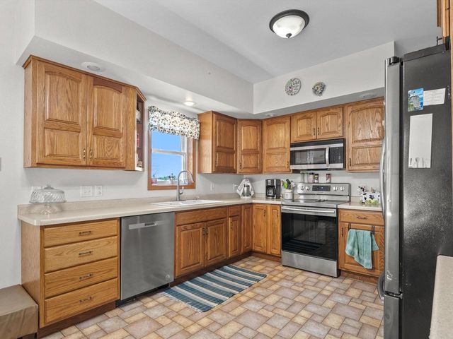 3106 E County Highway V, Mishicot, WI 54228